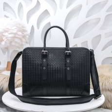 Mens Bottega Veneta Briefcases